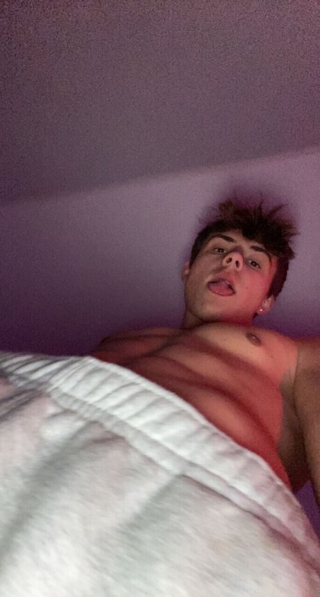 dznell model xxx img