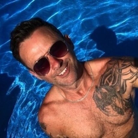 ausman13 porn model img