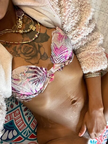 BigPiinky erotic star photos