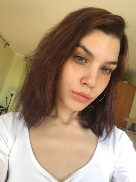 Icy Doll free star archive