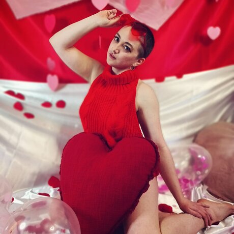 Avi Off porn star pic