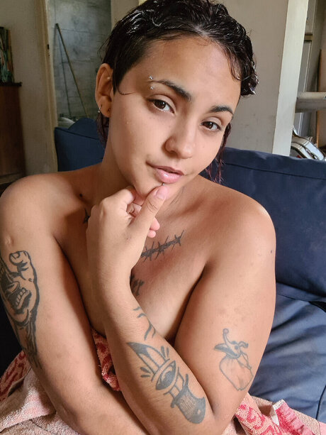 Amy SPH_ exclusive star pic