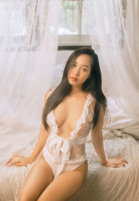 Nachpatcharawee star pictures