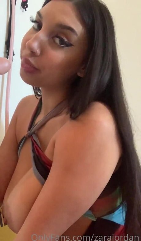 Zara Jordan nice pornstar pictures