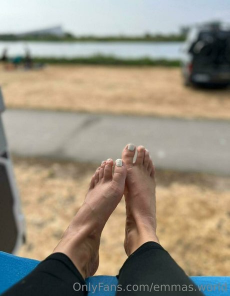 emmas world Profile pic