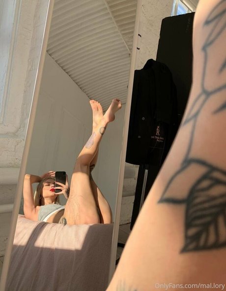 kendraa lane model beautiful picture