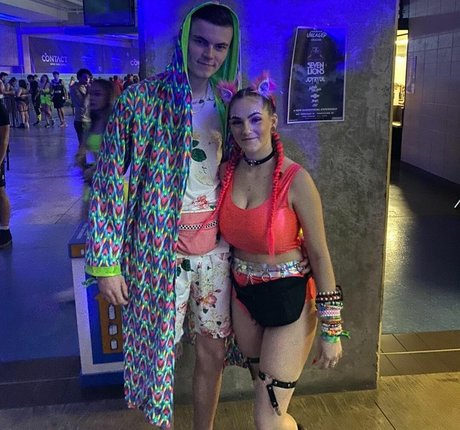 Chloe Moniz pornstar sexy galleries