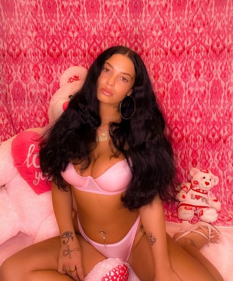 Sally Spice star nudes pics