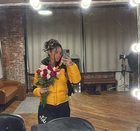 Sally Spice perfect actress img