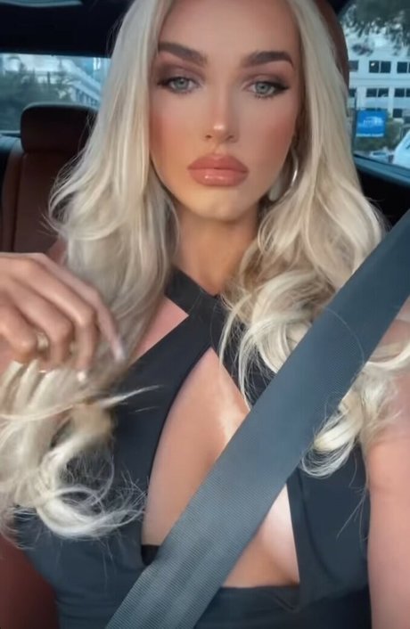 Rebecca Raines porn actress image