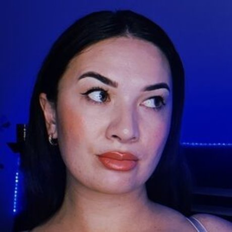 buxom babenz best actress pic