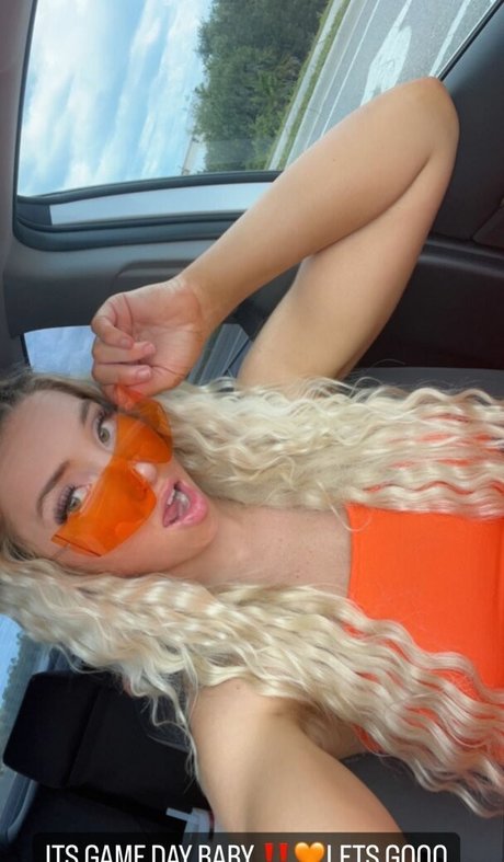 Sarah Baer model hot galleries