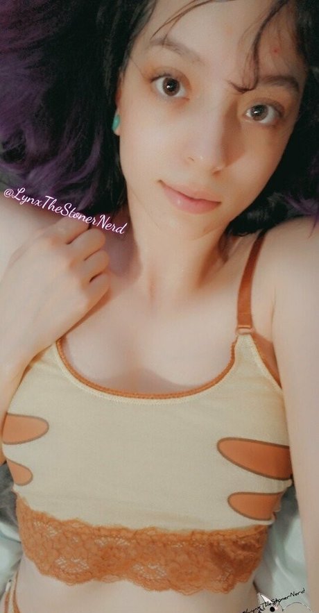 lynx babe erotic star gallery