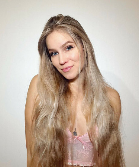 Nadja Arhar adult star pics