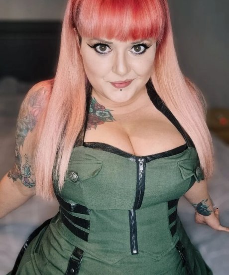 Gothabilly queen best actress archive