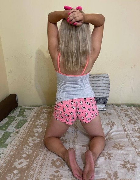 anna bellla nice star images