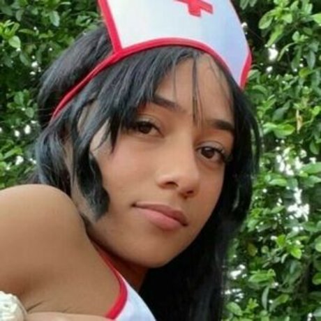 Valentina Petit art actress photo