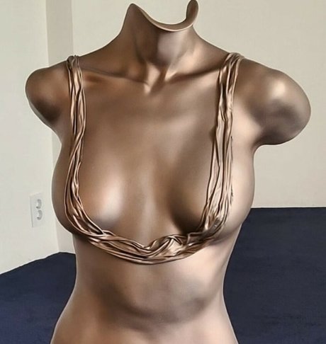 Onestar Xx model xxx photos