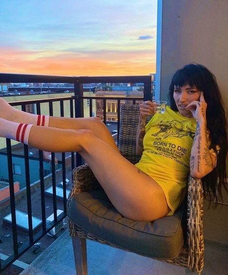 Poxleitner exclusive model pictures