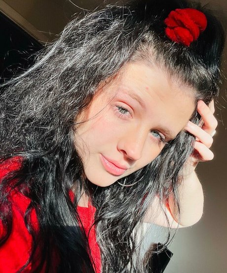 Kelbaby hot pornstar img