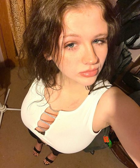 Kelbaby naked actress pictures