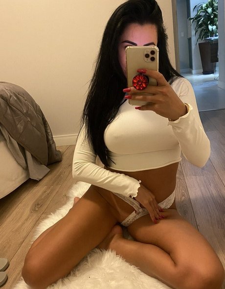 Maira Fraga perfect star pic