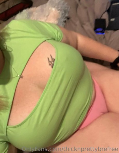 thicknprettybrefree model nice img