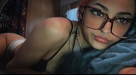 twxoxo42 model top image