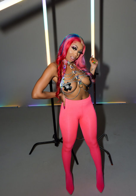 bodyonrose hot pornstar archive