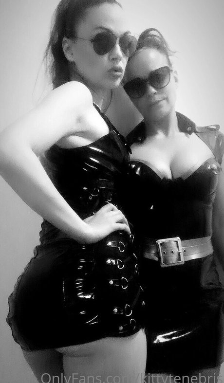 kittytenebris model high quality photos