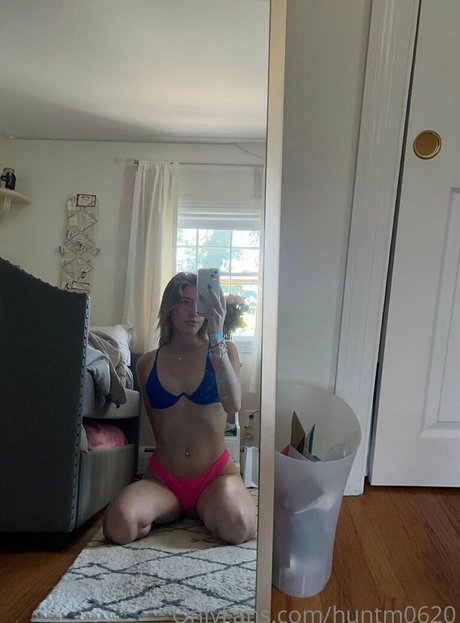 huntm0620 pornstar sexy picture