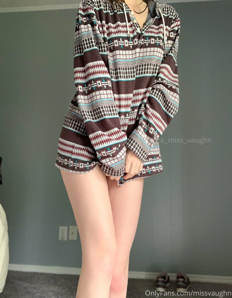 Miss Vaughn hd model images