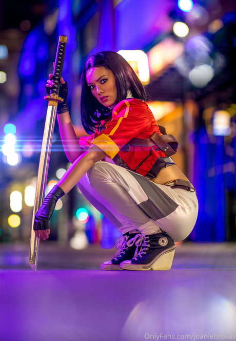 Joanie Brosas star perfect img