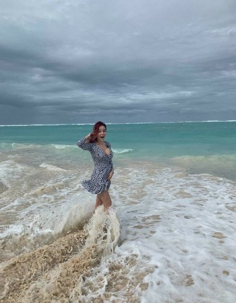 Denly art actress images