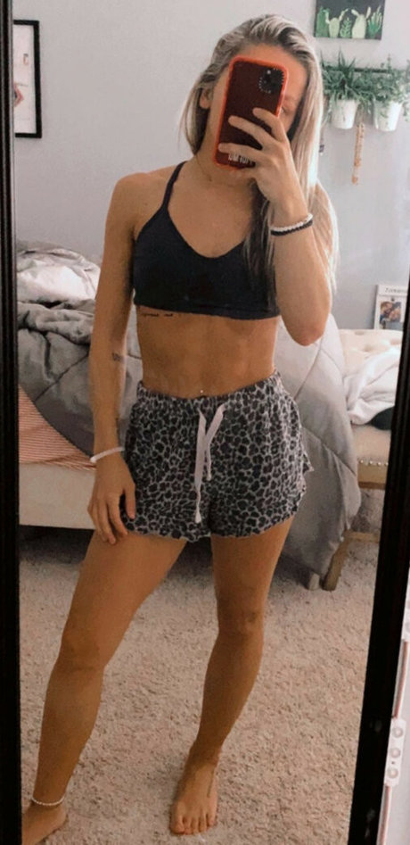 Allie Ross pornstar nudes images