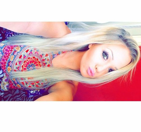 Amber BeIarski pornographic star photos