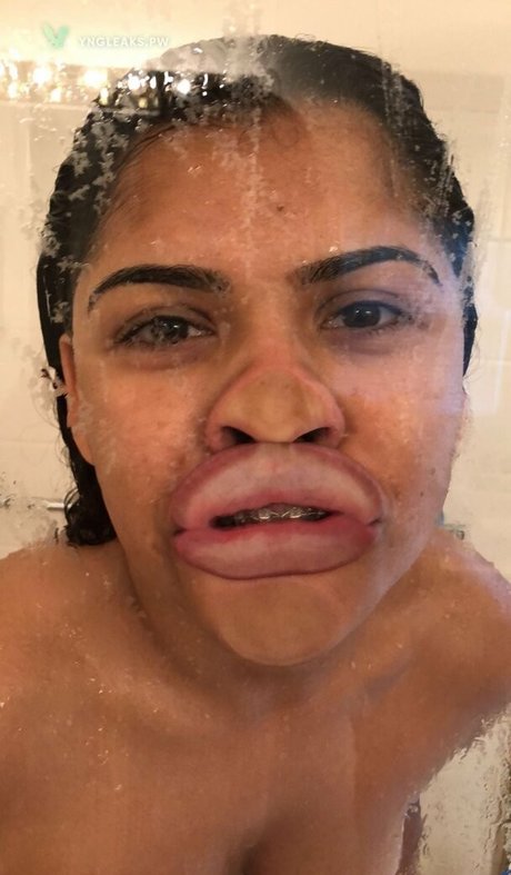 Vicky Escobar model porn photos