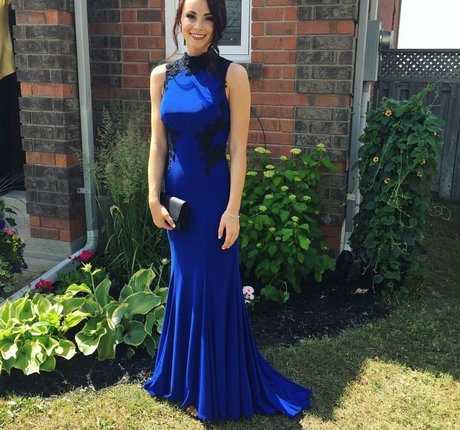 Logan Fabbro adult model galleries