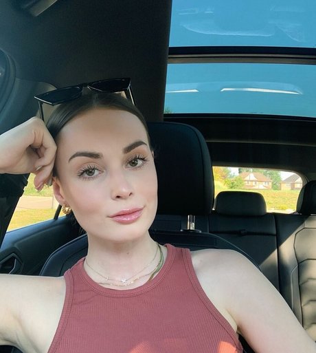 Logan Fabbro Profile pic