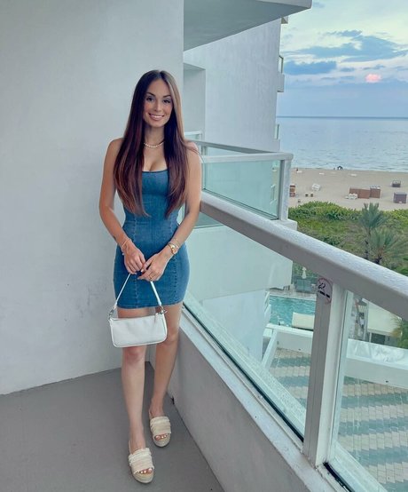 Logan Fabbro actress images