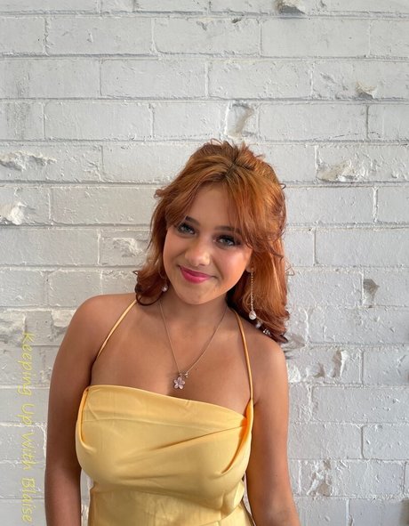 blazingggblaiseee high quality actress photos