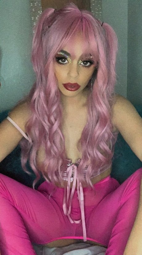 Sasha Sweetness sexy star pic