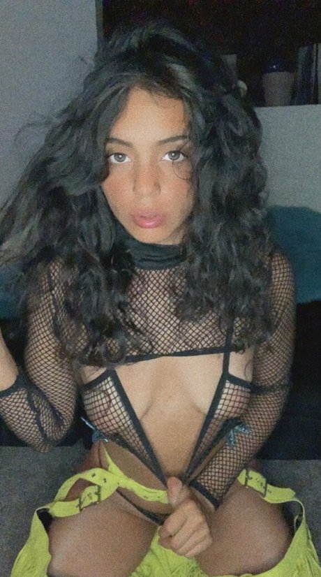 Sasha Sweetness xxx model photo