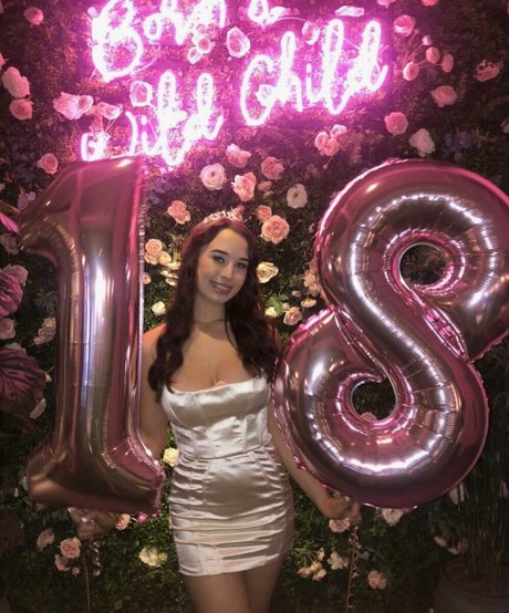 Anna Langley xxx actress galleries