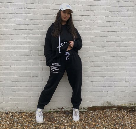 Anna Langley model sex pic