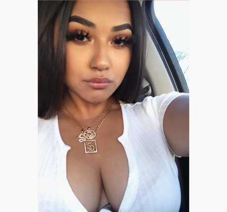 briaaniicolexo pornstar hot pic