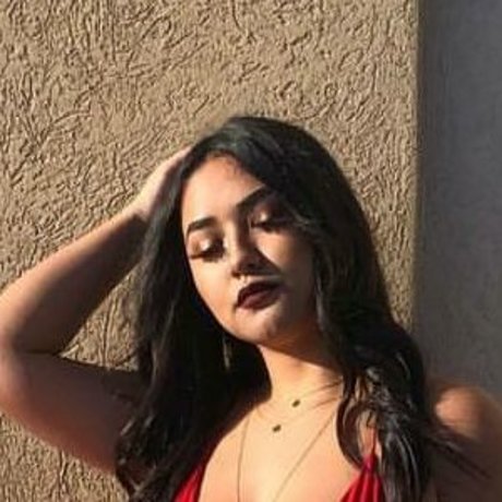 briaaniicolexo star naked img