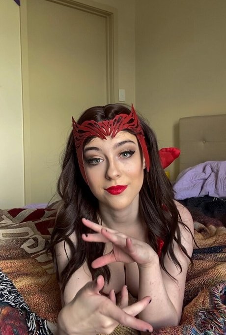 Ashlee Tayla model pornographic pic