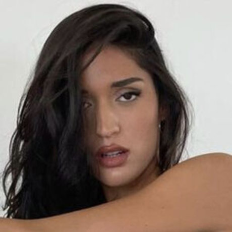 Dani Carbon star nude gallery