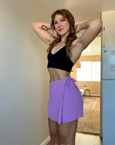 Recme hot actress pictures